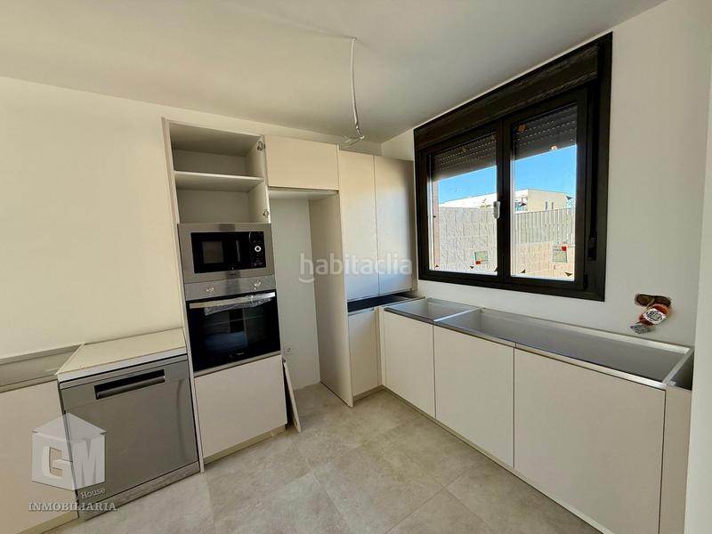 Foto 6b027ca9-e606-4095-b380-489d92be9b4a. Casa con riscaldamento parcheggio piscina in El Bosque Villaviciosa de Odón