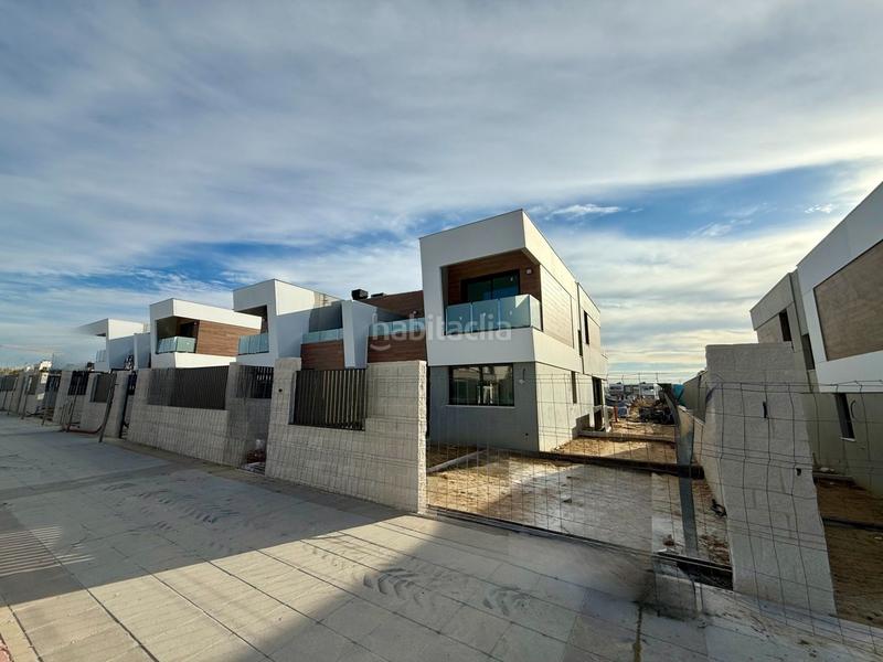 Foto 9eaa252d-13cf-4265-9c75-2b9674f41338. Casa con riscaldamento parcheggio piscina in El Bosque Villaviciosa de Odón