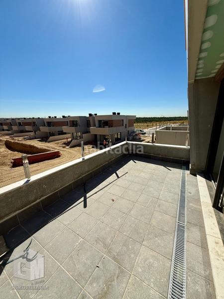 Foto af671d38-c73e-449b-9256-0722bdca9f5d. Casa con riscaldamento parcheggio piscina in El Bosque Villaviciosa de Odón