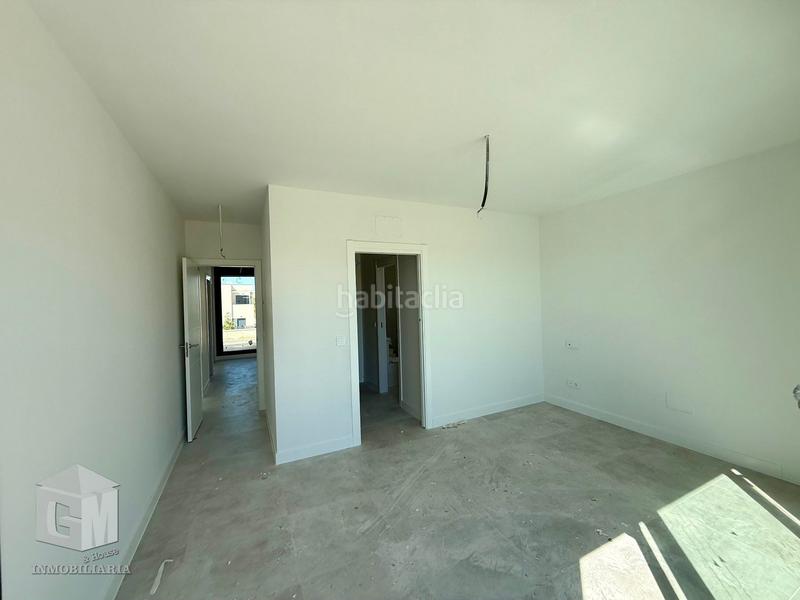 Foto b4635bb6-19d4-421e-8e8d-3b264d4e8662. Casa con riscaldamento parcheggio piscina in El Bosque Villaviciosa de Odón