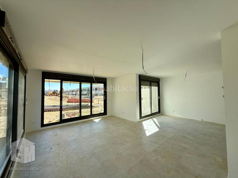 Foto ceee1828-c7ad-40b5-b489-c0e7c123d280. Casa con riscaldamento parcheggio piscina in El Bosque Villaviciosa de Odón