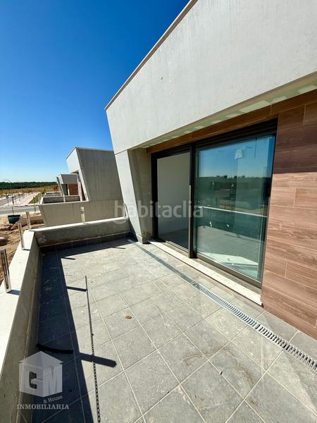 Foto d41abf08-0dba-4dfa-9b61-384ccf6f8f54. Casa con riscaldamento parcheggio piscina in El Bosque Villaviciosa de Odón