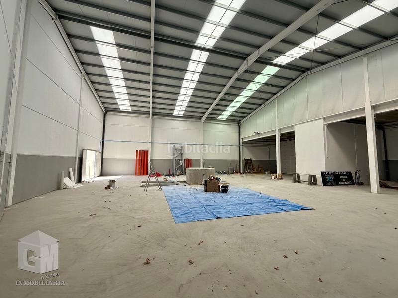 Foto a7a17cc2-a050-46a9-b509-13152684f318. Bâtiment à usage industriel dans Las Castañeras - Bulevar Arroyomolinos