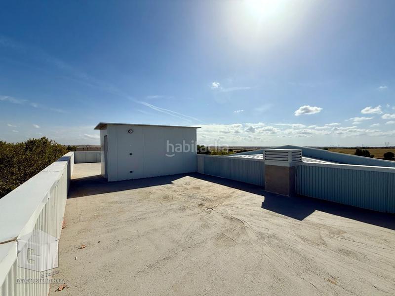 Foto b1b5e3fc-2b87-4056-9c90-df76faf7375c. Bâtiment à usage industriel dans Las Castañeras - Bulevar Arroyomolinos