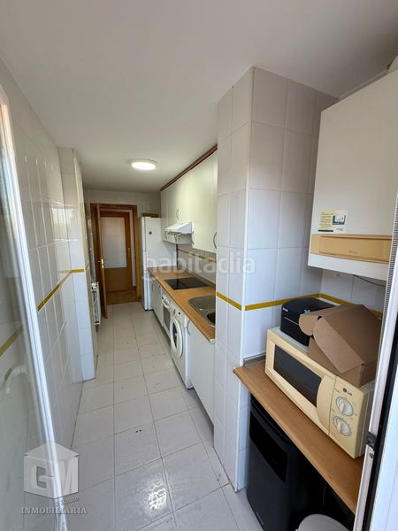 Foto e1bbe353-b1a7-42dd-b340-34f8cc40cfd9. Pis amb calefacció piscina a Zona El Caño Arroyomolinos