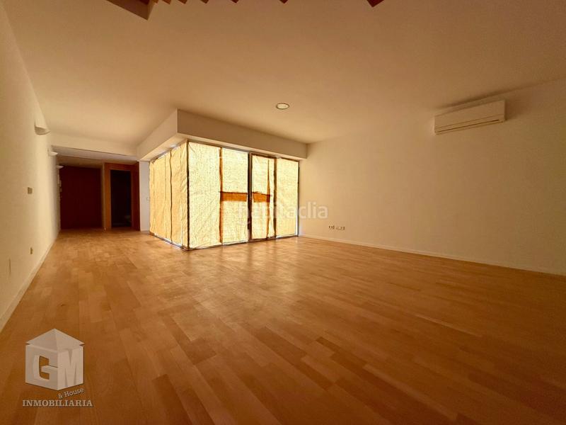 Foto 59980af7-a638-46a4-b8bc-32c30bdbe44b. Duplex con riscaldamento in Torre de Esteban Hambrán (La)