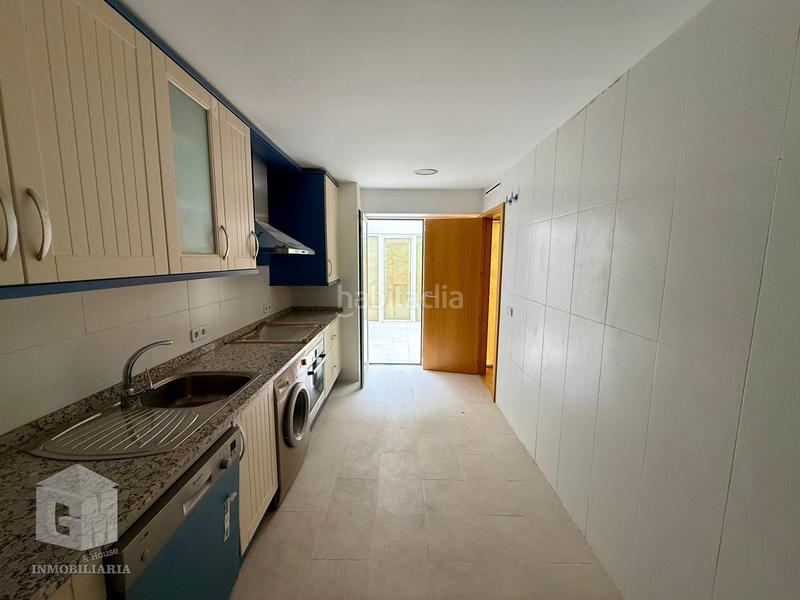 Foto 7aba09f0-68fd-47ca-87bb-8a7da7cbc12b. Duplex con riscaldamento in Torre de Esteban Hambrán (La)