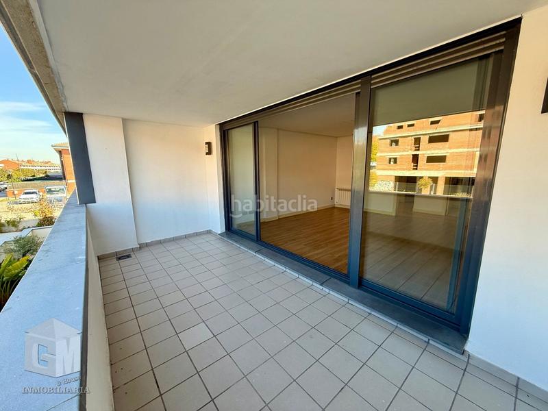 Foto 8e3730c7-d324-43c0-9948-9af2f2ad9a77. Lloguer pis amb calefacció aparcament piscina a Las Castañeras - Bulevar Arroyomolinos