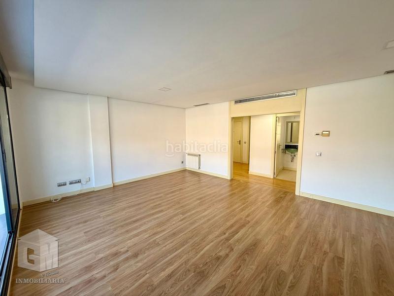 Foto 2a7ef16f-d9f2-46b3-9070-e889dd9f5d29. Rent flat with heating parking pool in Las Castañeras - Bulevar Arroyomolinos