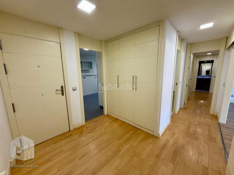 Foto be984f30-7da0-48cb-a2f2-152e6e5b1a5a. Rent flat with heating parking pool in Las Castañeras - Bulevar Arroyomolinos