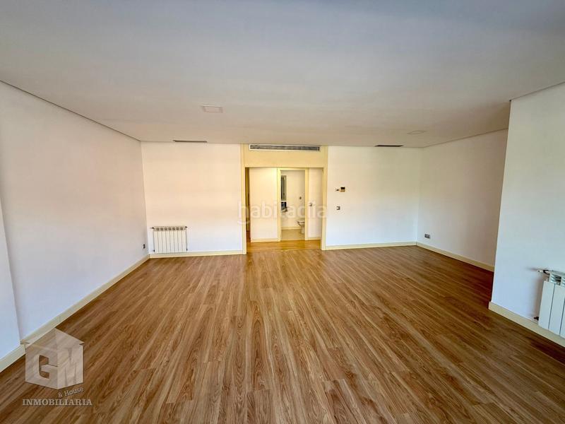 Foto bea194ae-ab7e-46f1-b57b-bef50faf5e23. Rent flat with heating parking pool in Las Castañeras - Bulevar Arroyomolinos