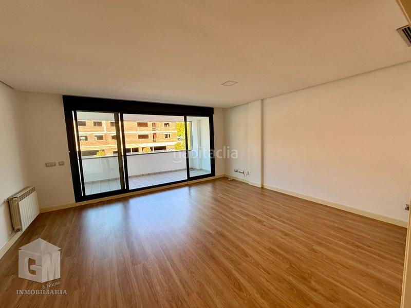 Foto dab2148f-8344-4552-bee4-4c362ae7b71d. Rent flat with heating parking pool in Las Castañeras - Bulevar Arroyomolinos