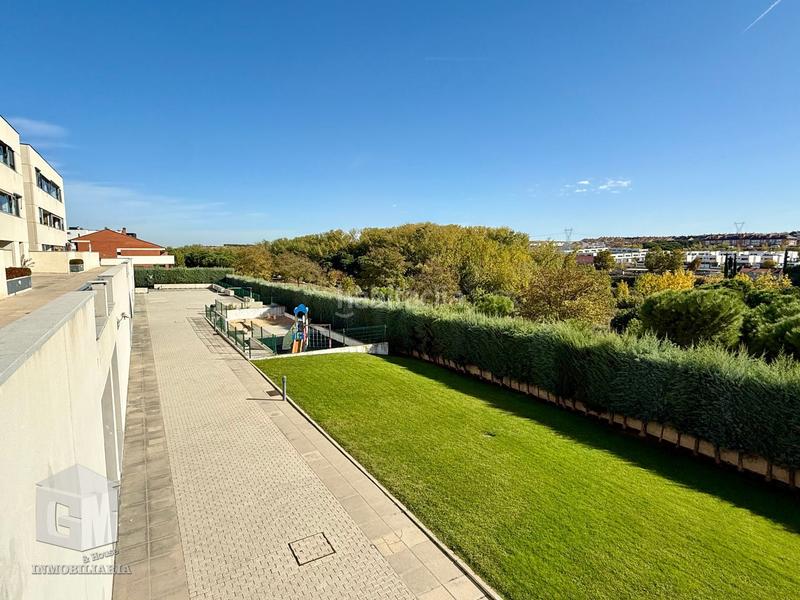 Foto e245bfee-4bd7-4f28-bd1d-8a9564975d81. Rent flat with heating parking pool in Las Castañeras - Bulevar Arroyomolinos