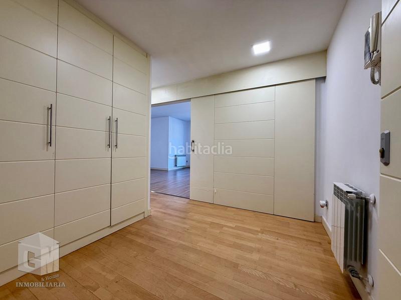 Foto fa6cbe77-5bb8-4db3-bb93-b2d5278e9276. Rent flat with heating parking pool in Las Castañeras - Bulevar Arroyomolinos