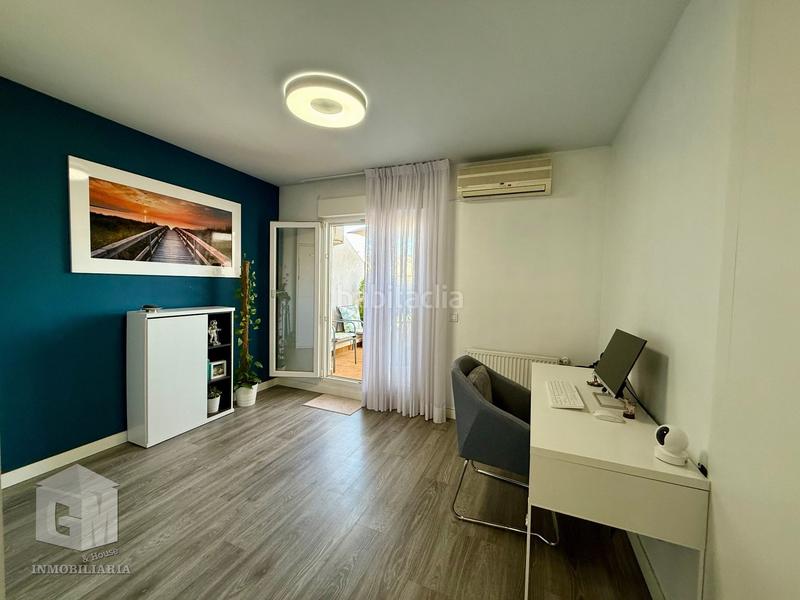 Foto 2ebd74bc-8ec2-441c-96d5-153fddf973a3. Zweistöckige wohnung mit heizung in Zona El Caño Arroyomolinos