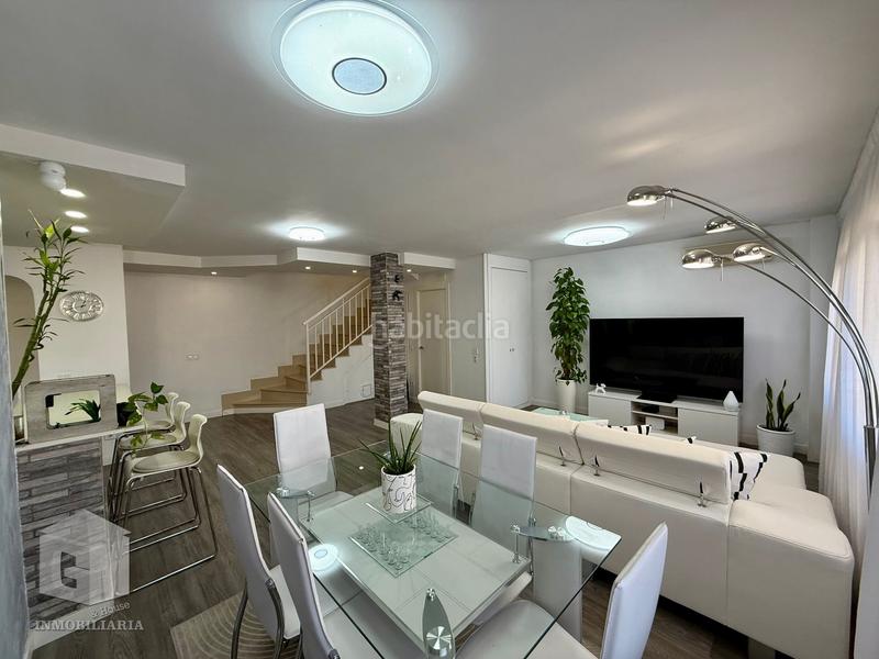 Foto 316f0d48-bdbf-4e82-af24-eefa703ebfa2. Zweistöckige wohnung mit heizung in Zona El Caño Arroyomolinos