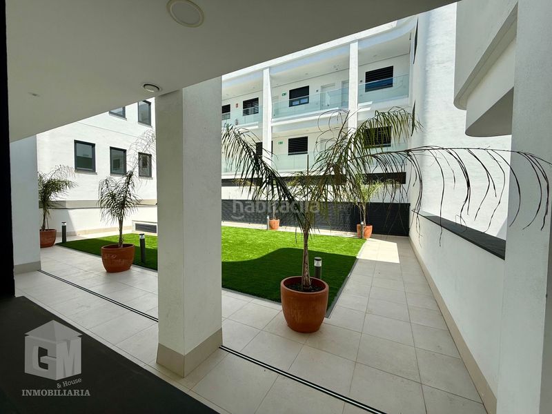 Foto f34d3880-6184-4596-aa40-b1cd843d8f4a. Apartament amb calefacció piscina a Tarifa ciudad Tarifa