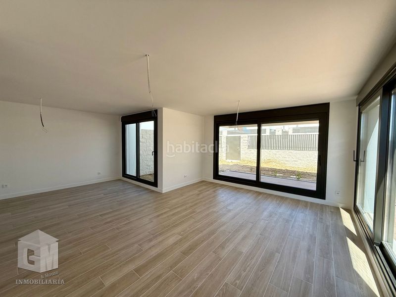 Foto aa29ce57-3d7e-40b9-8e95-29a8052062e9. Casa adossada amb calefacció aparcament piscina a Villaviciosa de Odón