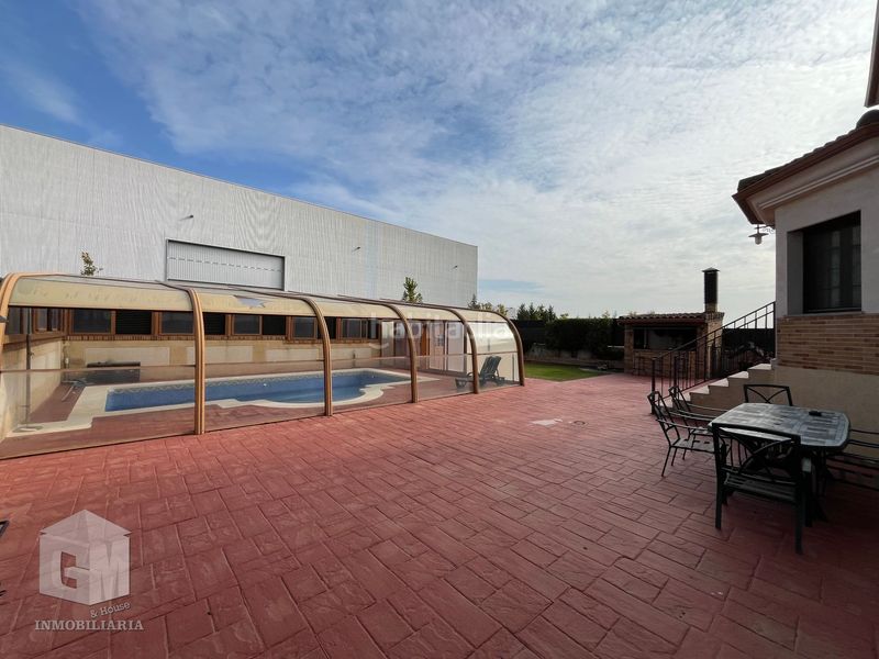 Foto 9bc0e293-7be1-4d70-88db-f029ef35f8c8. Casa amb calefacció aparcament piscina a señorío de Illescas Illescas