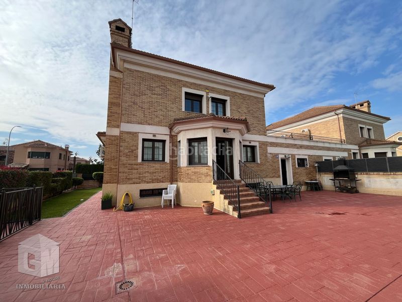 Foto e18bd5d5-6c71-47e2-90ec-bd67cd649df6. Casa amb calefacció aparcament piscina a señorío de Illescas Illescas