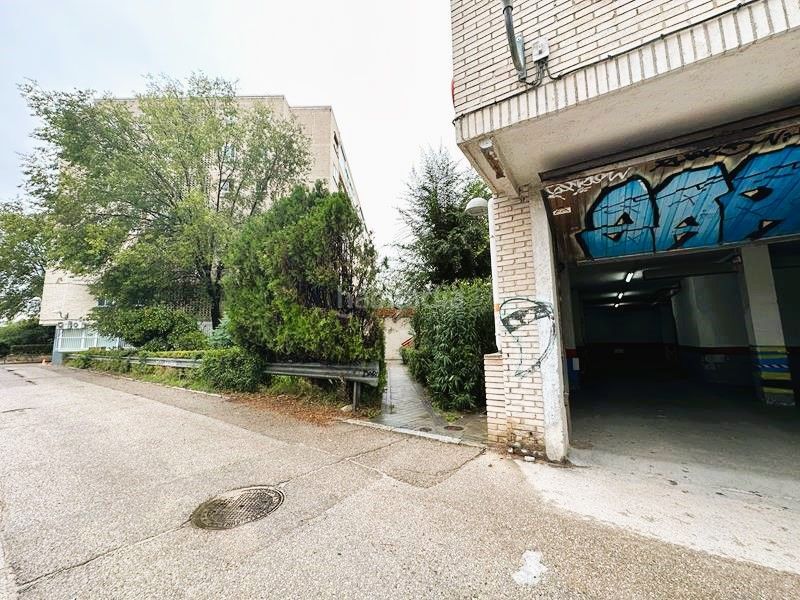 Foto 6da501fb-07f3-4747-89e1-02ba9fef87a9. Posto auto in Tres Olivos-Valverde Madrid