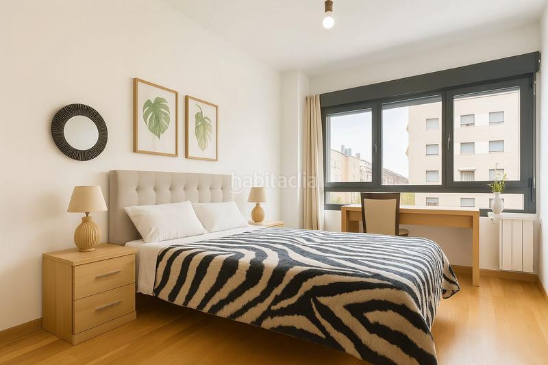 Foto 4252cbe2-6f55-4586-b51b-64d585b89193. Pis amb calefacció aparcament piscina a Montecarmelo Madrid