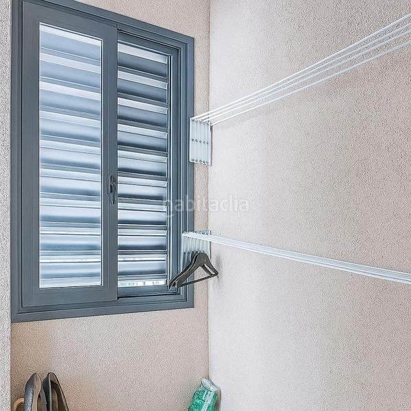 Foto 69cca324-e133-4654-86fd-cd7641c6693f. Pis amb calefacció aparcament piscina a Montecarmelo Madrid