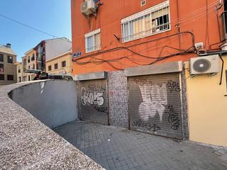 Local Comercial en Calle de Sandalio López