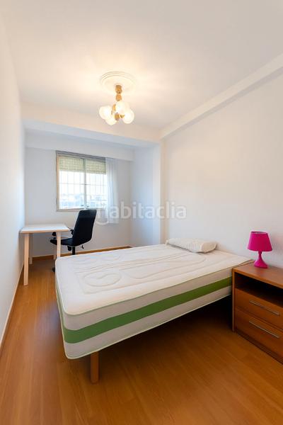 Foto 26c4051b-906f-49b1-accf-628666c6dc8e. Dúplex  en santa ana baja en Tres Olivos-Valverde Madrid