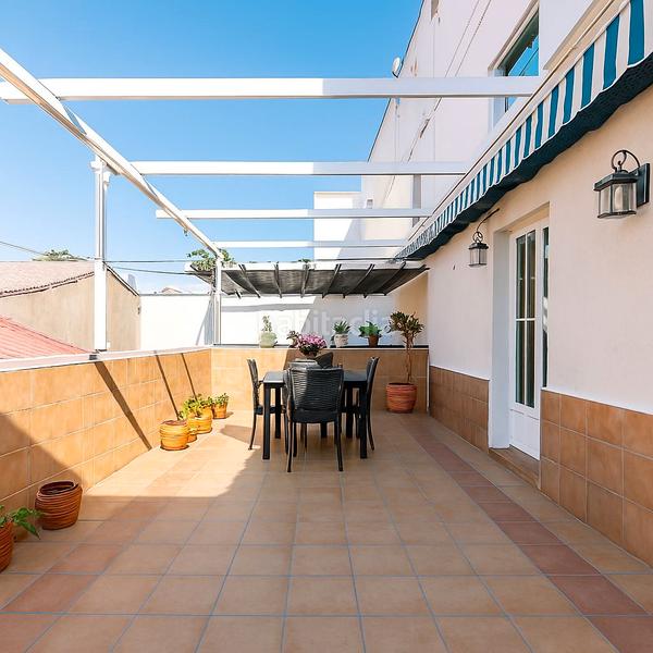 Foto b4aa95cd-e0f4-49f2-a748-23daf37d1c9a. Dúplex  en santa ana baja en Tres Olivos-Valverde Madrid