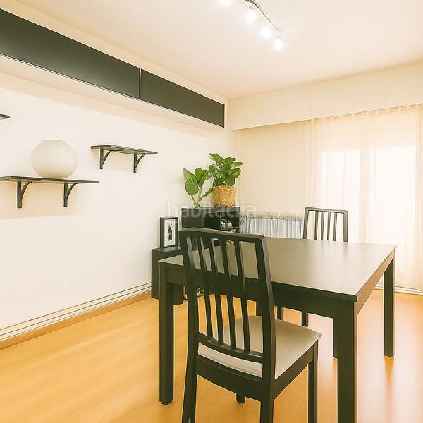 Foto ea420e93-3a49-4140-a1c9-fc56919763a9. Dúplex  en santa ana baja en Tres Olivos-Valverde Madrid