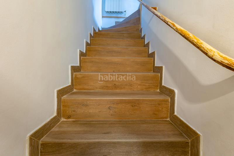 Foto 393e6abc-2613-45c3-8bc0-6fecde43cec2. Casa adosada chalet adosado en caldas de estrach en Madrid