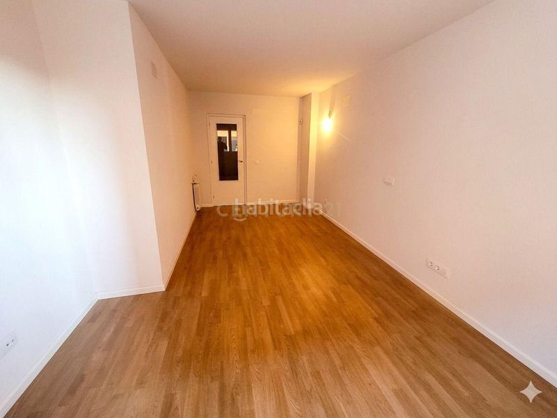 Foto 99930429-3d55-4b5c-8fdb-77fa1fc5d3e2. Apartament a Camarena
