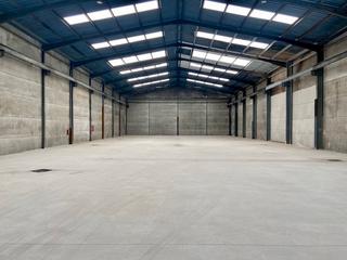 Lloguer Nau industrial  Carrer racó d'ademús. Disponibilidad inmediata! mensulas puente grua!
