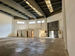 Miete Fabrikhalle  Carrer palmiters. Disponibilidad inmediata