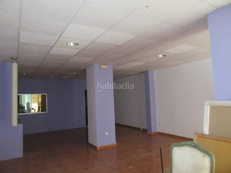 Foto 135c6fd5-75e3-4b7f-a077-e41e1a49f12a. Alquiler local comercial bajo comercial en La Cañada Paterna