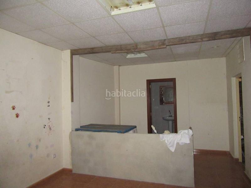 Foto 800b9700-e7b3-4507-b9cc-95e60d4ea3a4. Alquiler local comercial bajo comercial en La Cañada Paterna