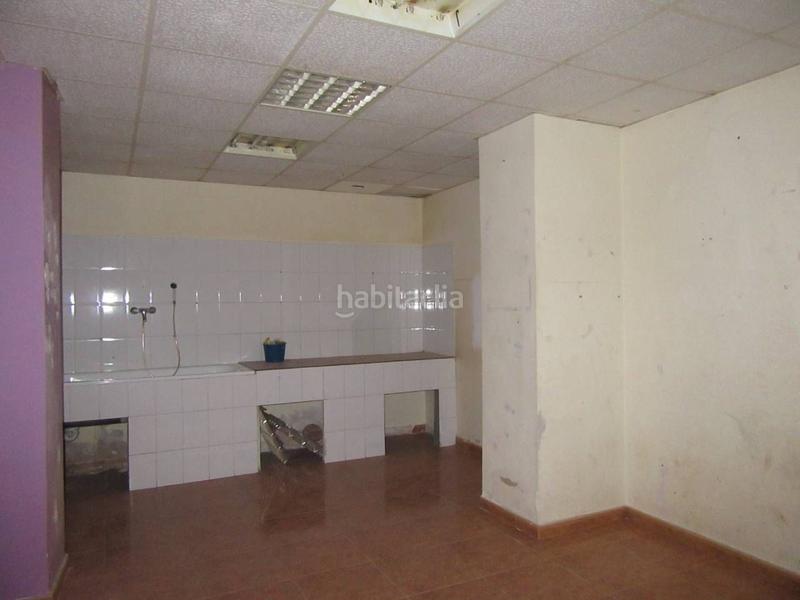 Foto ee6be073-34e2-4073-82e4-8d6dacaf4335. Alquiler local comercial bajo comercial en La Cañada Paterna