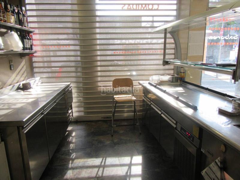 Foto 379202b3-a682-41f9-b051-c889df3a49e1. Local comercial a La Cañada Paterna