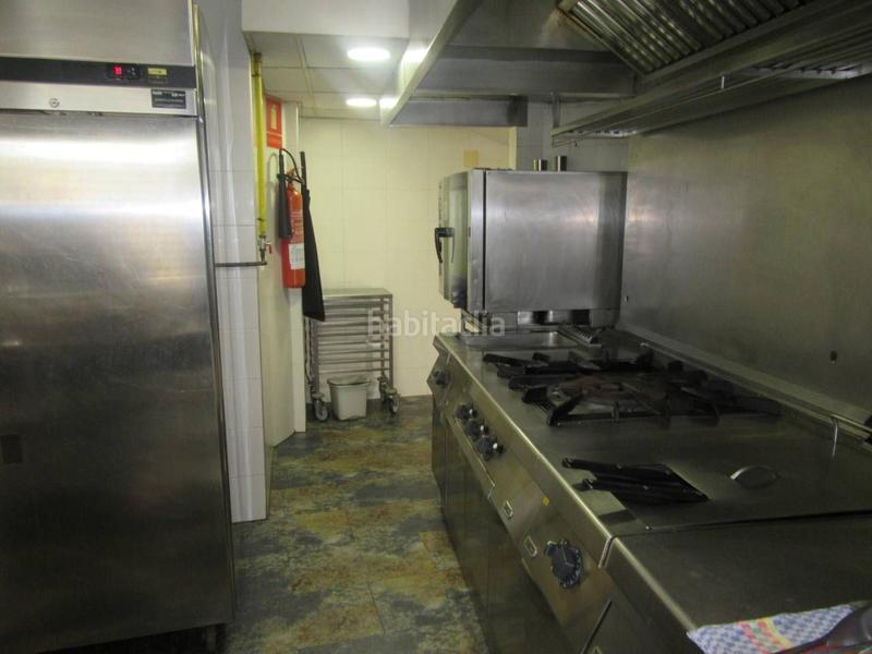 Foto ecf46afa-ff83-468c-9dfb-ab2c0346dbe7. Local comercial a La Cañada Paterna