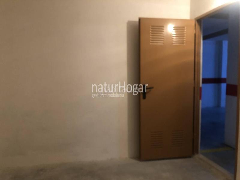 Foto ee17e14e-8a95-4816-8469-8093ff2ed114. Aparcament cotxe a castell de la creu 15 a Massarojos Valencia