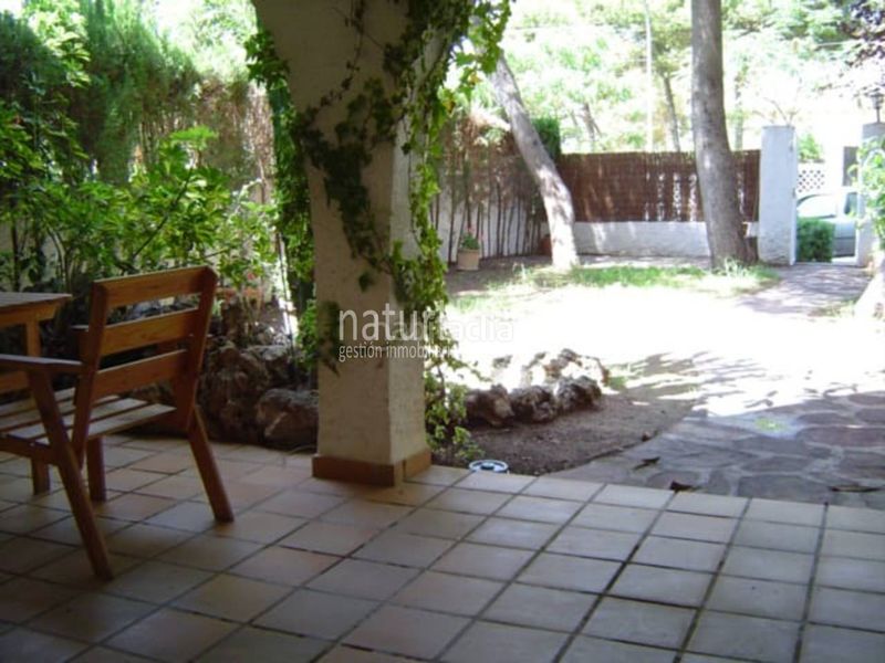 Foto 5eb092b3-2a09-481a-8c89-9ee728e8ce6c. Casa adossada amb aparcament piscina a La Cañada Paterna