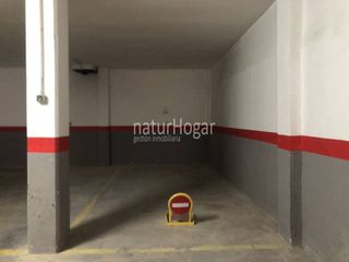 Parking coche  Plaza puerta del sol. Garaje en venta en la canyada, paterna