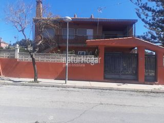 Chalet in La Cañada. Venta chalet en  la cañada, paterna