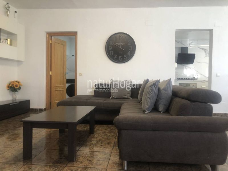 Foto 51e2cdff-6e7c-4495-a80a-a9b989128811. Chalet casa en venta en la pobla de vallbona en Pla dels Aljubs Pobla de Vallbona (la)