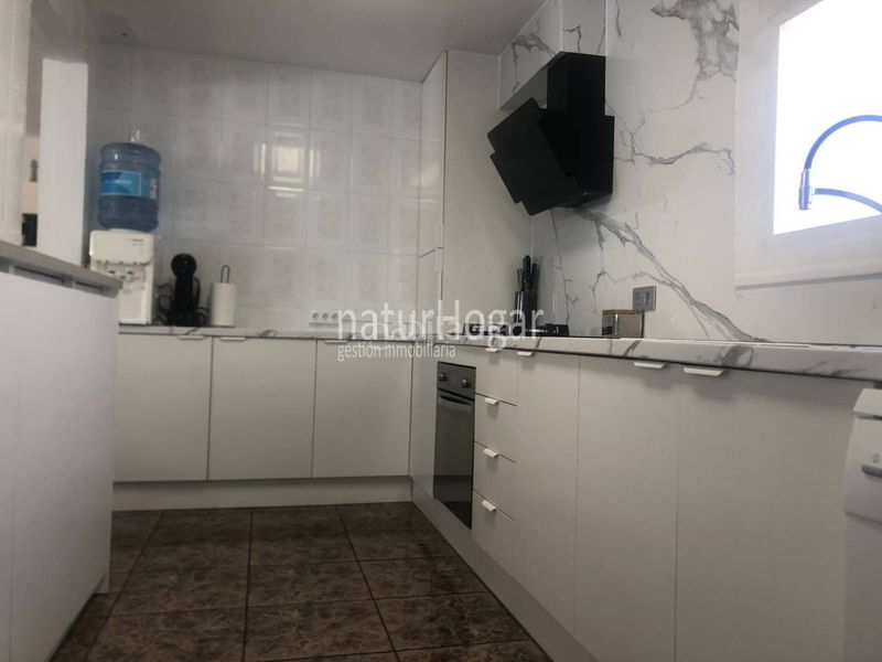 Foto 53d4c897-d41c-4c96-80d0-107eaaf185a3. Chalet casa en venta en la pobla de vallbona en Pla dels Aljubs Pobla de Vallbona (la)