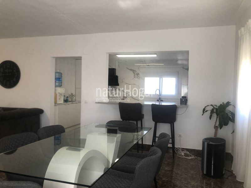 Foto 587f238b-7e35-41b8-add9-088dde18b97c. Chalet casa en venta en la pobla de vallbona en Pla dels Aljubs Pobla de Vallbona (la)