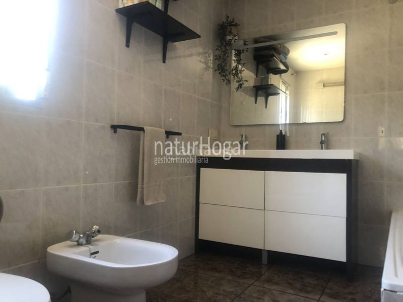 Foto 9f583cce-15de-48cc-8618-509087873466. Chalet casa en venta en la pobla de vallbona en Pla dels Aljubs Pobla de Vallbona (la)