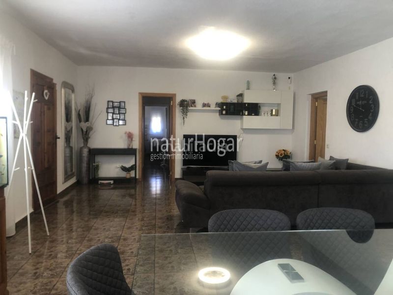Foto e2be0a31-2b04-434a-8508-f4107f42038e. Chalet casa en venta en la pobla de vallbona en Pla dels Aljubs Pobla de Vallbona (la)