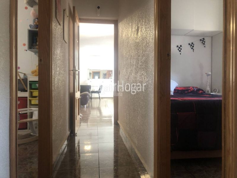 Foto f3737979-a2d7-4ab1-99da-a050fb0042b6. Chalet casa en venta en la pobla de vallbona en Pla dels Aljubs Pobla de Vallbona (la)